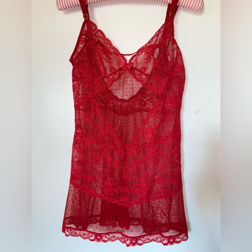 Victoria's Secret VDAY Red Lace Baby Doll Chemise